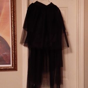 Black puff skirt never worn